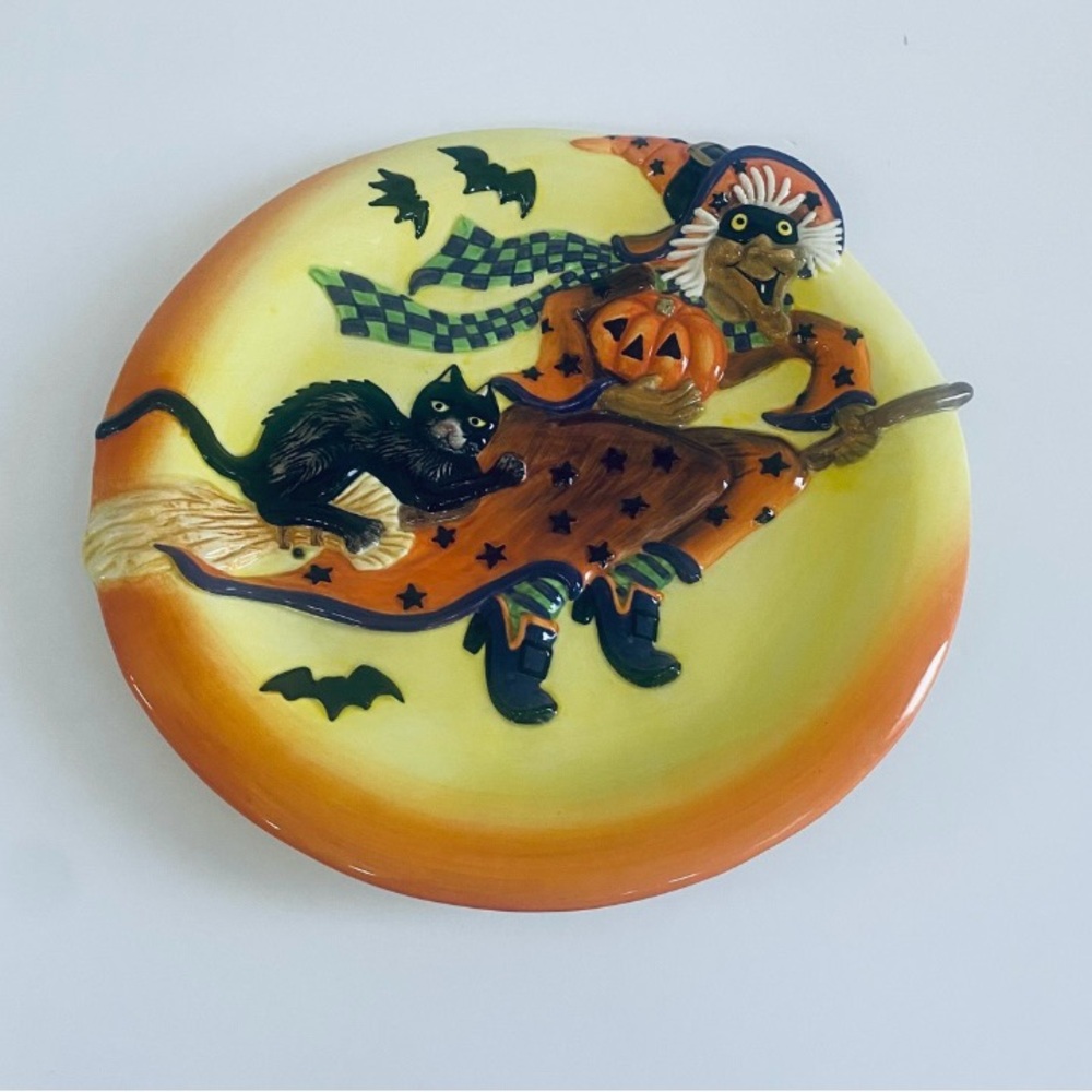 Fitz and & Floyd Witch Hazel Halloween Plate 9” Broomstick Black Cat Pumpkin